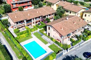 Appartamenti lago di garda con piscina