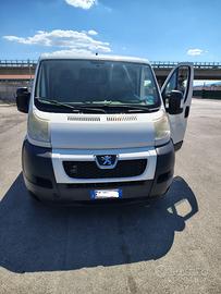 Peugeot Boxer 2.2 130CV   2014