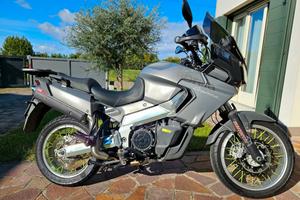Aprilia Caponord. 1000