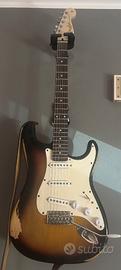 stratocaster assemblata sunburst( leggere caratter
