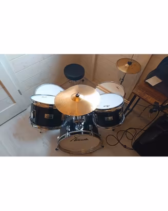 🥁 BATTERIA COMPLETA – PARI AL NUOVO