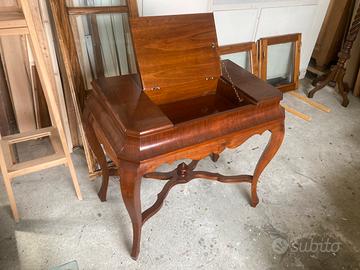 Tavolino consolle con piano a ribalta