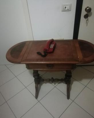 tavolino vintage in legno massello 