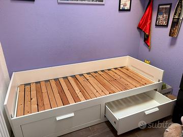 Letto singolo per camera da letto.