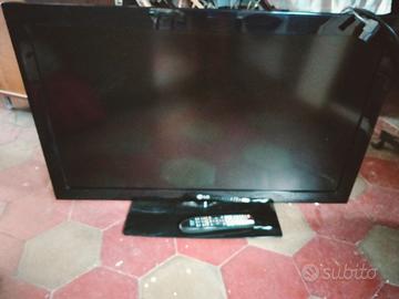 Televisore LG 37" LCD HDTV