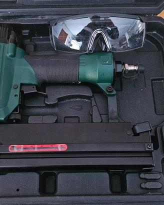 Chiodatrice Penumatica Parkside PDT 40 E4