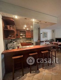 cucina usata in legno massello