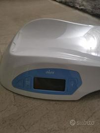 bilancia pesa neonati