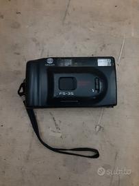 Macchina fotografica vintage Minolta fs 35