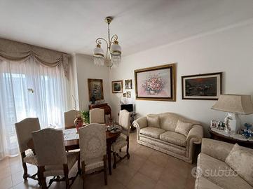 3 LOCALI A MARANO DI NAPOLI