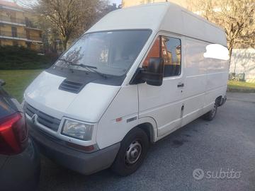 Renault Trafic furgone