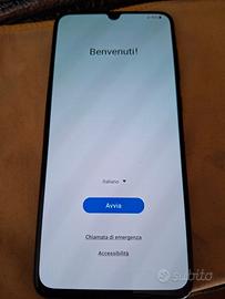 SAMSUNG A70