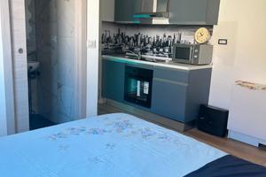 Camera blu con aria condizionata