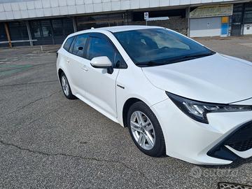 Toyota Corolla 1.8 Hybrid
