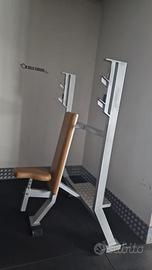 ATTREZZO PER PALESTRA