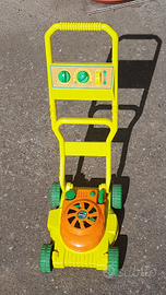 Tagliaerba giocattolo