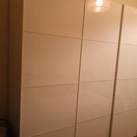 Ikea Pax ante scorrevoli e modulo angolare