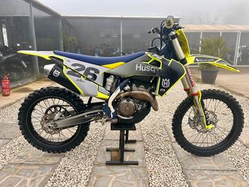 Husqvarna FC 250