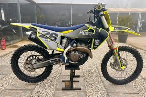 Husqvarna FC 250