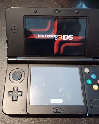 Console Nintendo 3DS + caricatore + 3 giochi