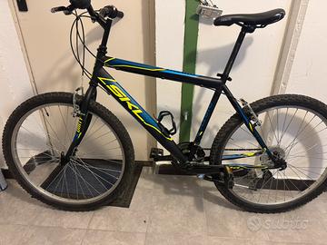 Bici  tg M . Praticamente nuova