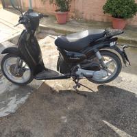 Aprilia Scarabeo 100 - 2004