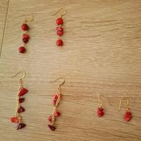 orecchini con pietre 