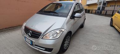 Mercedes classe a 1.6 benzina anno 2010