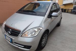 Mercedes classe a 1.6 benzina anno 2010