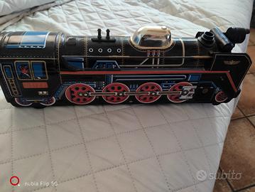 locomotiva da treno litografica in latta 