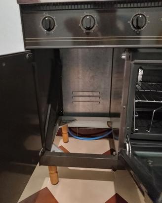 Cucina a sei fornelli
