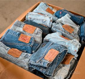 Jeans LEVI'S Vintage (Singoli o Lotti Reseller)