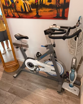 Spin bike