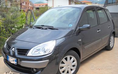 RENAULT SCENIC 1.5 dci conpreso passaggio