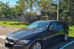 BMW 320d xDrive 2010 – 184 CV, Cambio automatico