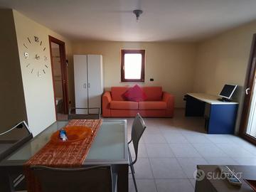 Monolocale ammobiliato Via Ferruccio Parri, 3