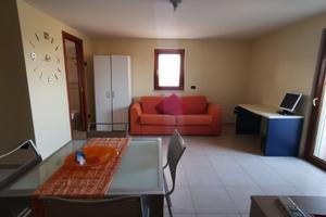 Monolocale ammobiliato Via Ferruccio Parri, 3