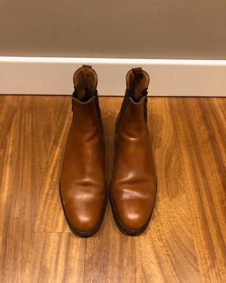 Stivaletto Church’s con elastico taglia 37