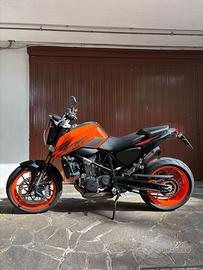 KTM Duke 690 depotenziata A2