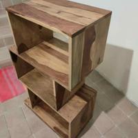 Scaffale in legno
