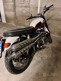 Triumph Scrambler 900 carburatori
