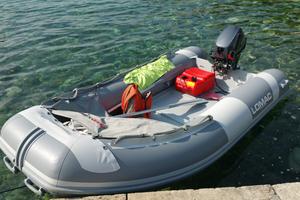 Gommone lomac con fuoribordo yamaha + accessori