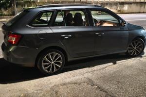 SKODA 95HP TSI BENZ 50K-KM