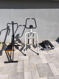 ATTREZZI, PASSEGGINO, GIOCATTOLI, FASCIATOIO