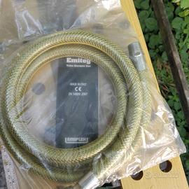 tubo flessibile gas