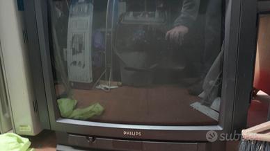 TV Philips 28" 4/3