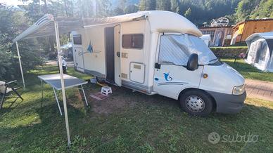 Camper semintegrale Elnagh slim 4G