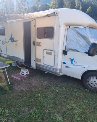Camper semintegrale Elnagh slim 4G