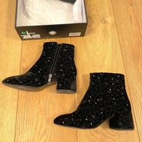 ASH STIVALETTO IN VELLUTO mis. 36 nuovo