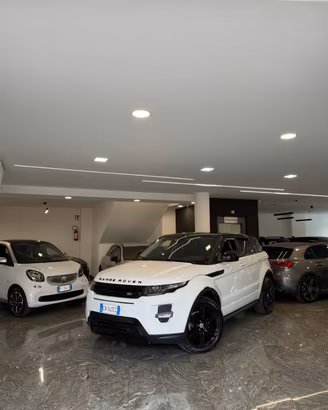 Land Rover Range Evoque 2.2 TD4 5p. Pure Tech Pack